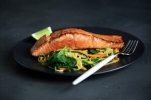 lean muscle building foods - salmon