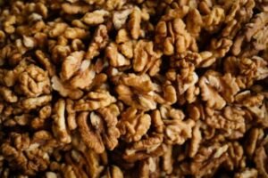 omega 3 foods - walnuts 